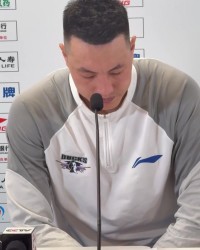 杏彩体育官方网站-翟晓川：目前球队正在经历困难时期 这个时候需要每个人多做一点