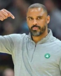 杏彩体育-乌度卡出轨门后续：他利用上级权力 难复任主帅？