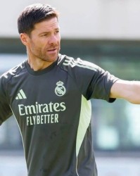 杏彩体育app-阿隆索执教皇马7个月黯然下课，新生代教练难逃创新困境|哈维·阿隆索|勒沃库森|安切洛蒂|克洛普|哈维-阿隆索_新浪体育_新浪新闻