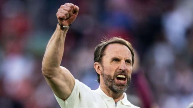 1720304784011044345.jpg 5e4f9e46-505d-4f23-96a6-47256b304d6b.jpg